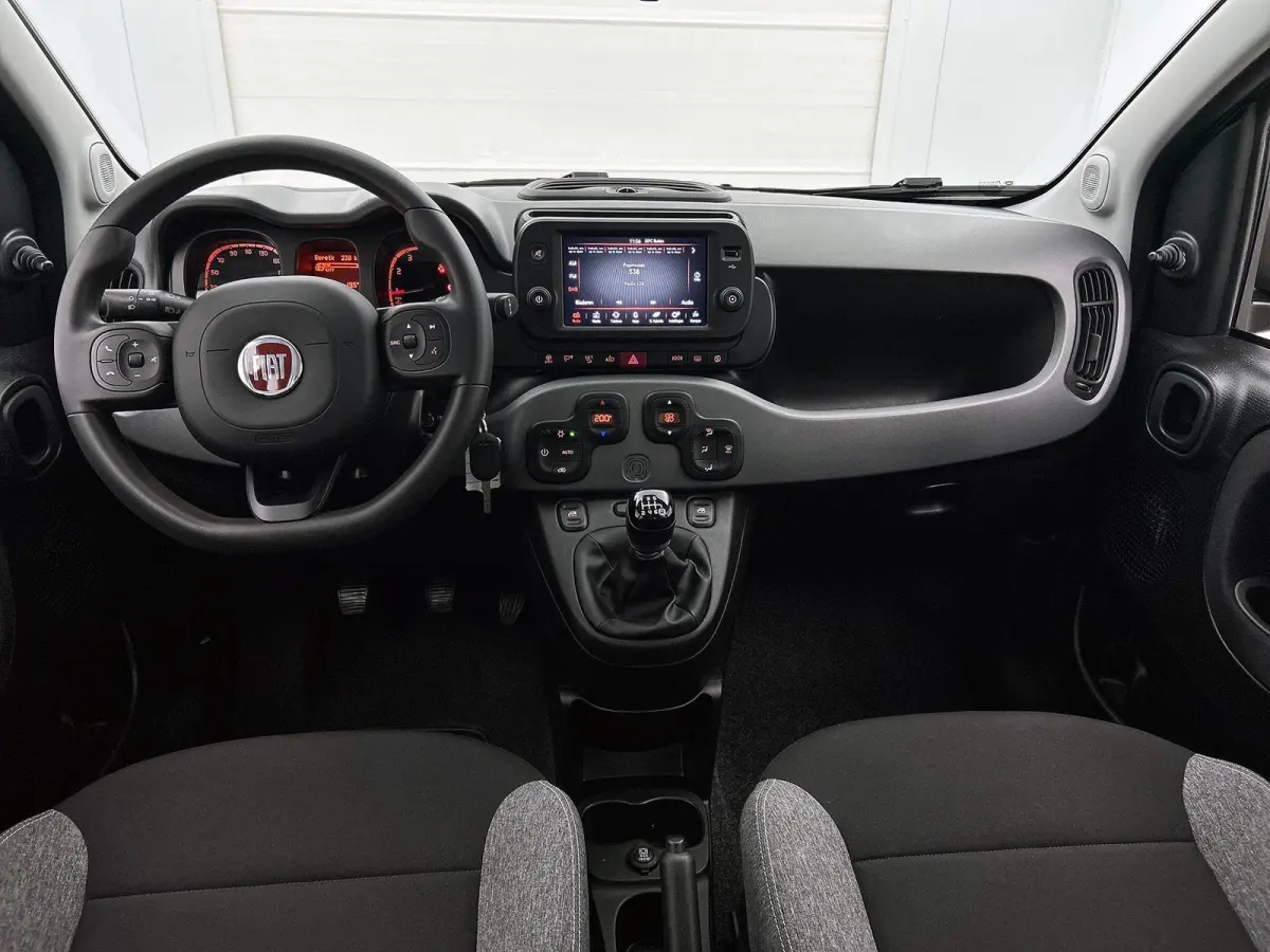 1.0 Hybrid Cross CARPLAY | CLIMA