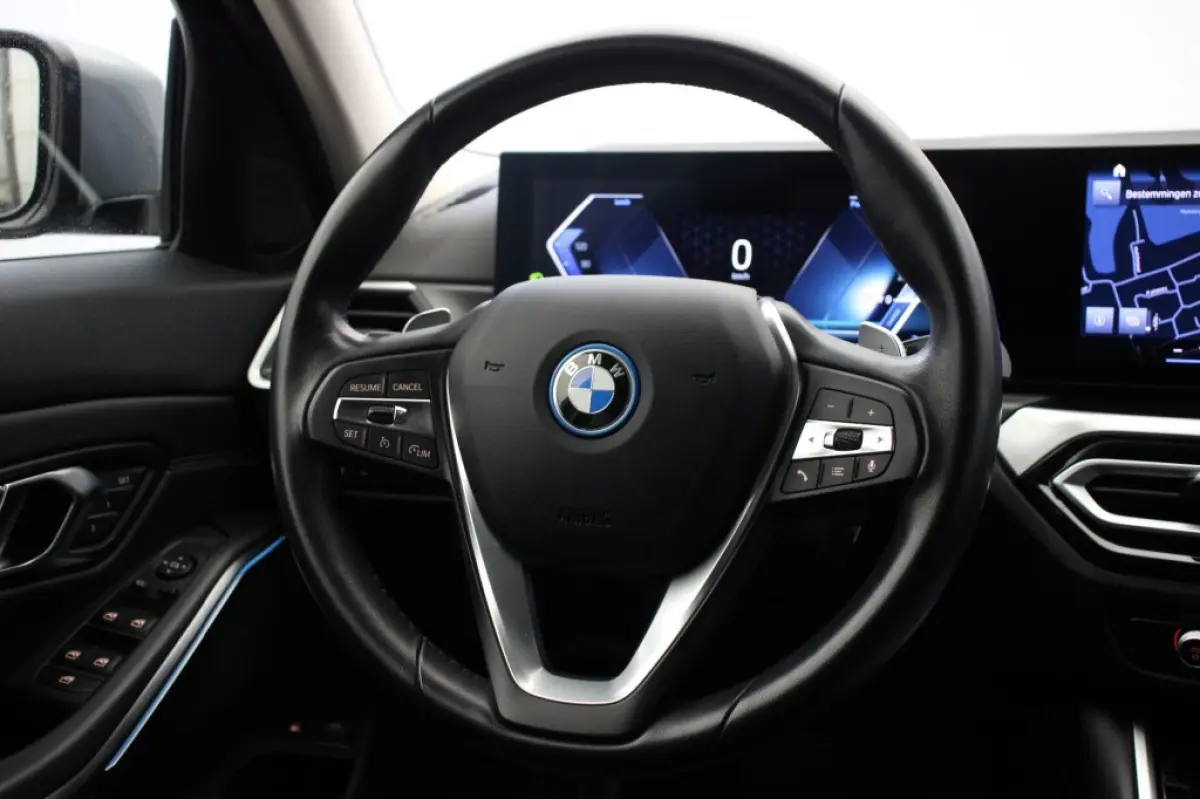 320e - Digitaal Cockpit, Carplay, Leer, Memory, Stoelverw.
