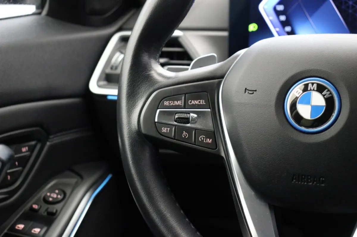 320e - Digitaal Cockpit, Carplay, Leer, Memory, Stoelverw.