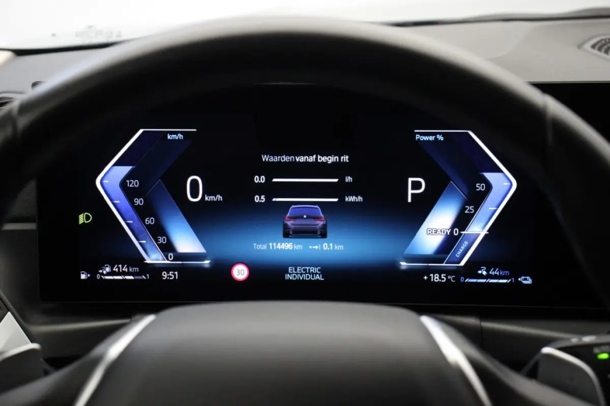 320e - Digitaal Cockpit, Carplay, Leer, Memory, Stoelverw.