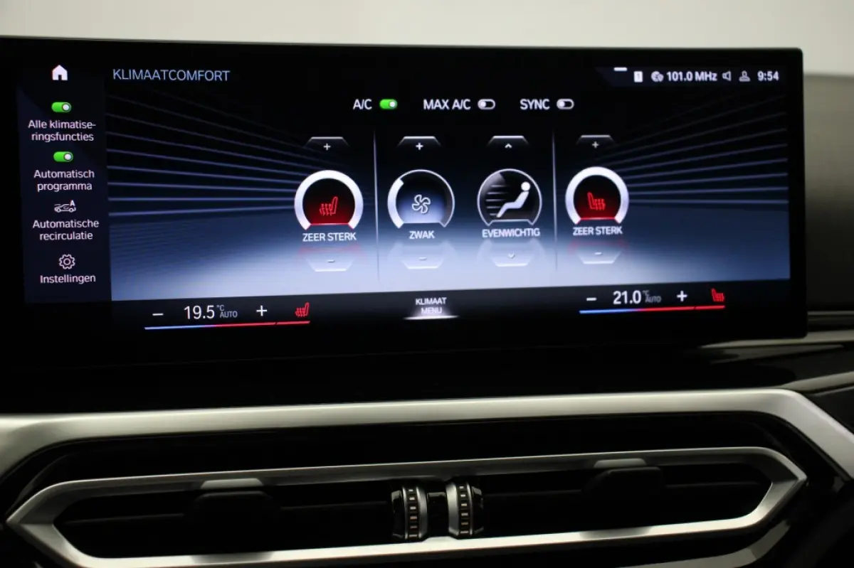 320e - Digitaal Cockpit, Carplay, Leer, Memory, Stoelverw.