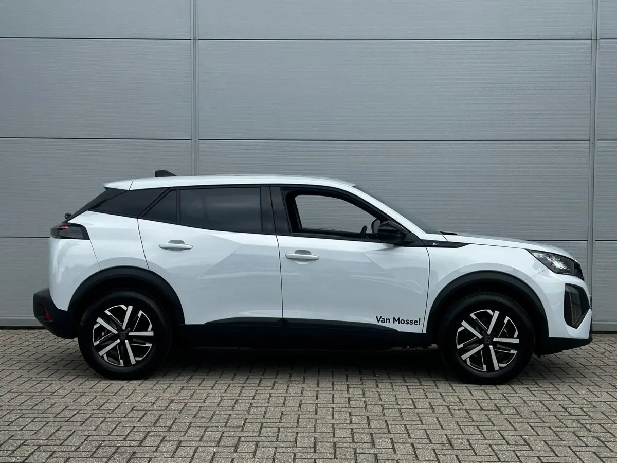 EV Business 54 kWh | 3 fase lader | Camera | Cruise Control | Apple Carplay/Android Auto