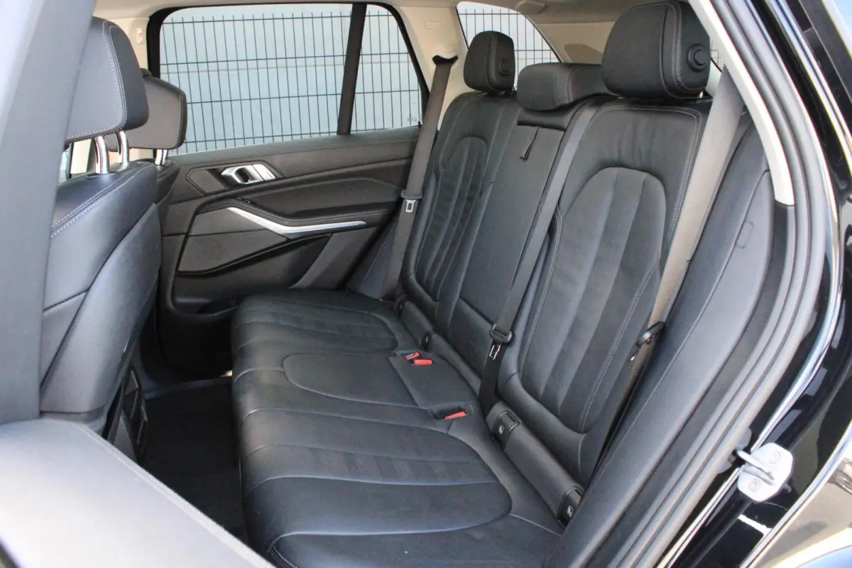 xDrive45e High Executive Softclose H&K Laser Pano VOL