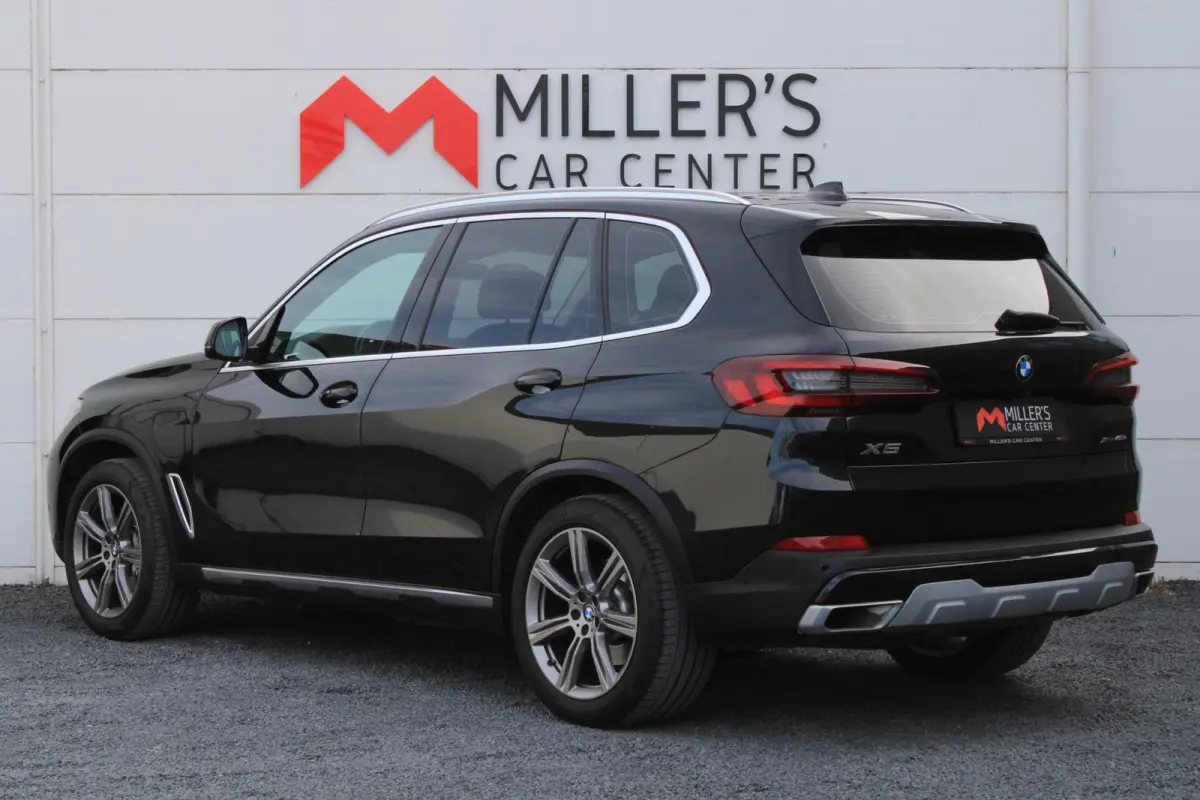 xDrive45e High Executive Softclose H&K Laser Pano VOL
