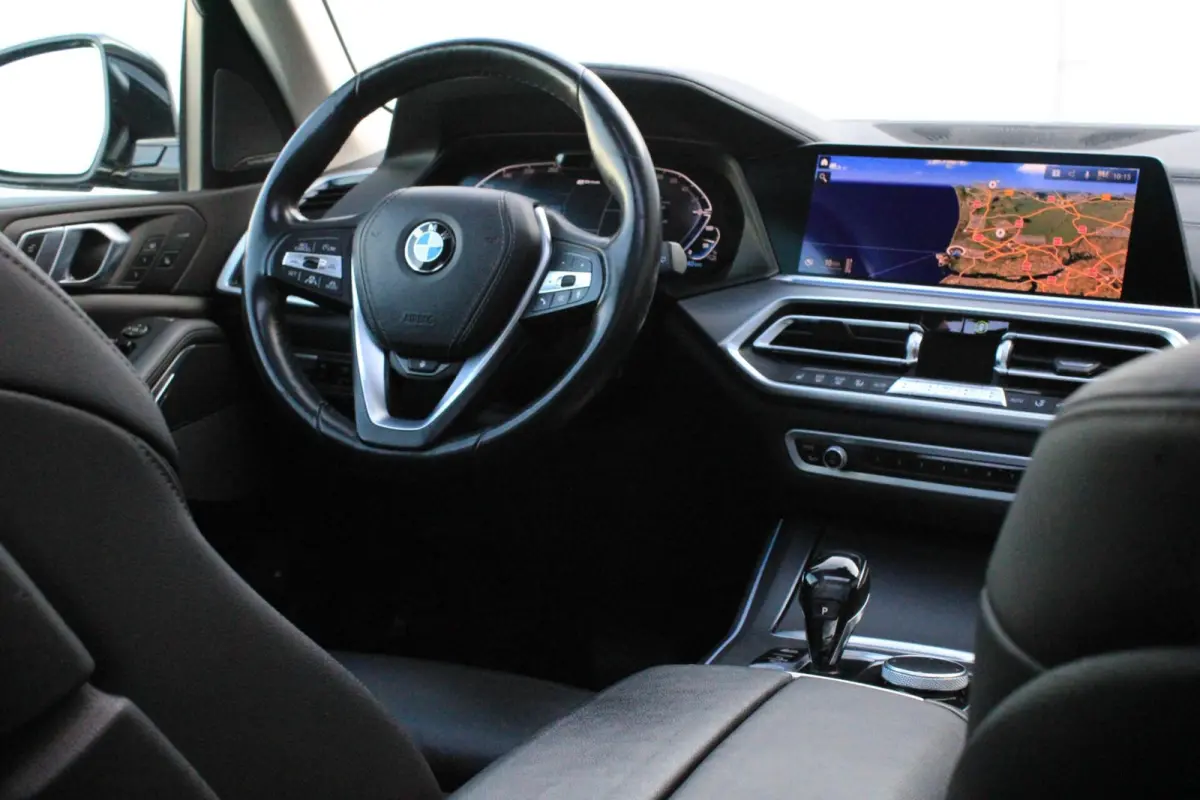 xDrive45e High Executive Softclose H&K Laser Pano VOL