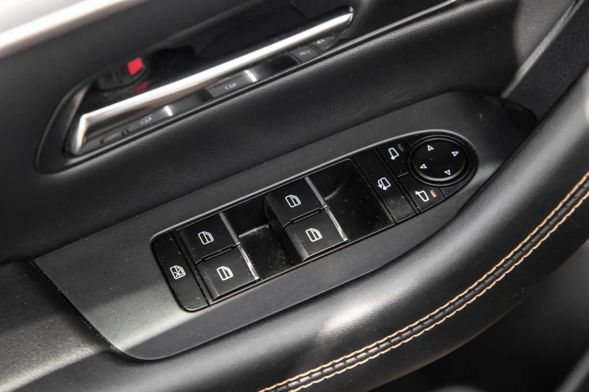 2.5 e-SkyActiv PHEV Homura Plus 360 CAMERA / PANORAMA DAK / TREKHAAK / CARPLAY / DEALER AUTO / LEER