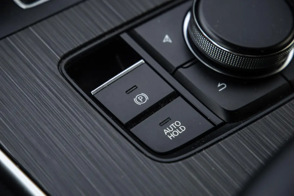 2.5 e-SkyActiv PHEV Homura Plus 360 CAMERA / PANORAMA DAK / TREKHAAK / CARPLAY / DEALER AUTO / LEER