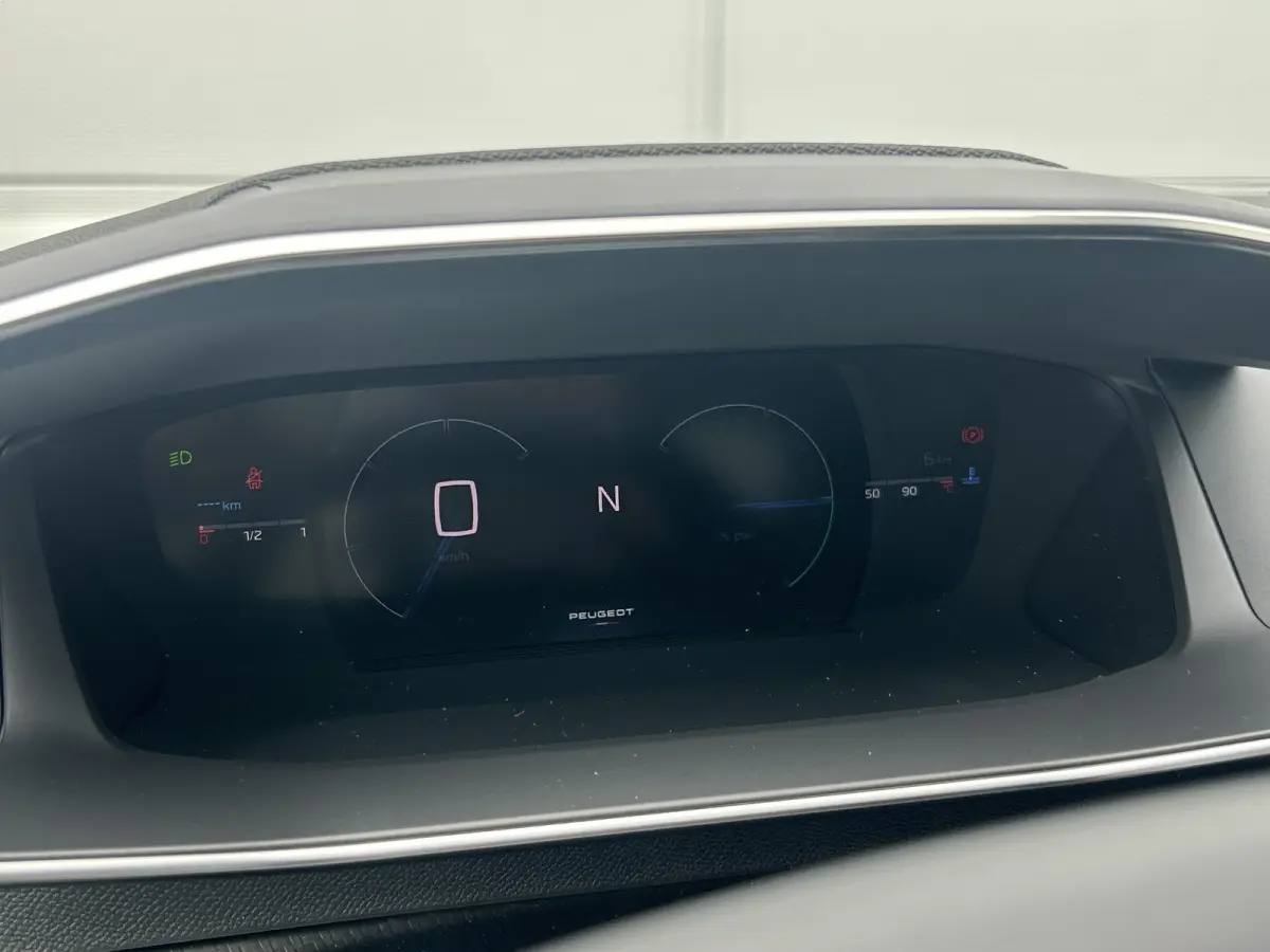 1.2 Hybrid 145 GT | Camera | Adaptieve Cruise Control | 3D Cockpit | Apple Carplay/Android Auto