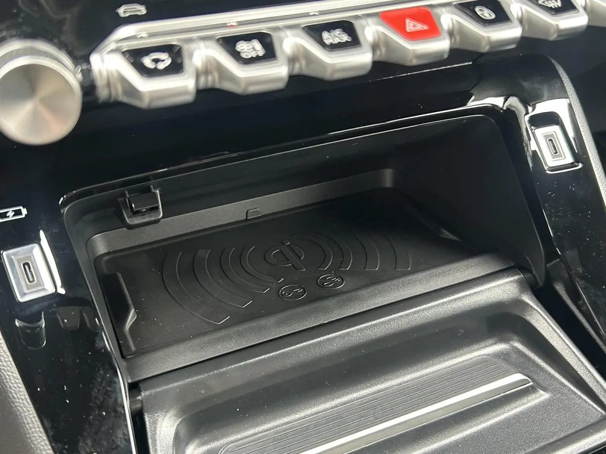 1.2 Hybrid 145 GT | Camera | Adaptieve Cruise Control | 3D Cockpit | Apple Carplay/Android Auto