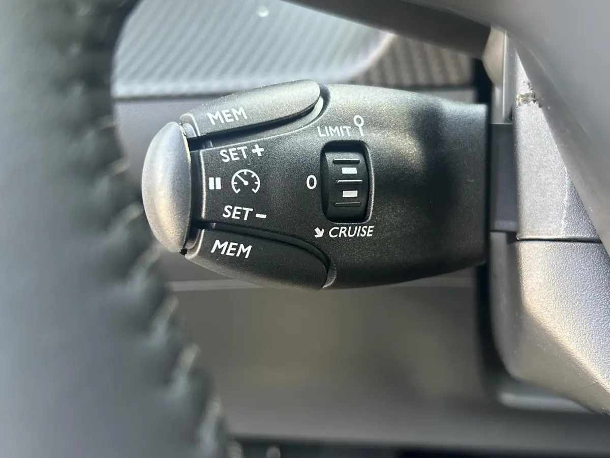 EV Allure 51 kWh | Warmtepomp | Camera | Cruise Control | Apple CarPlay/Android Auto