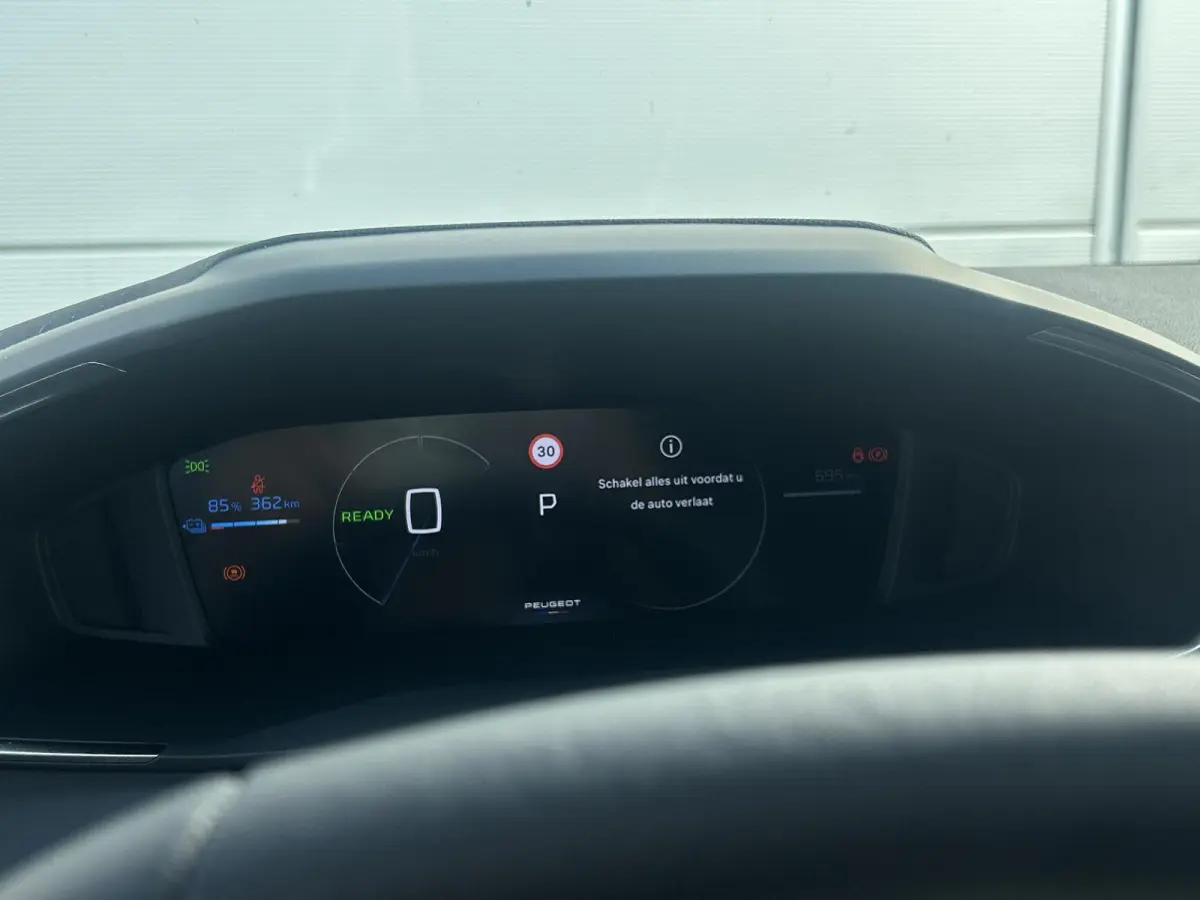 EV Allure 51 kWh | Warmtepomp | Camera | Cruise Control | Apple CarPlay/Android Auto
