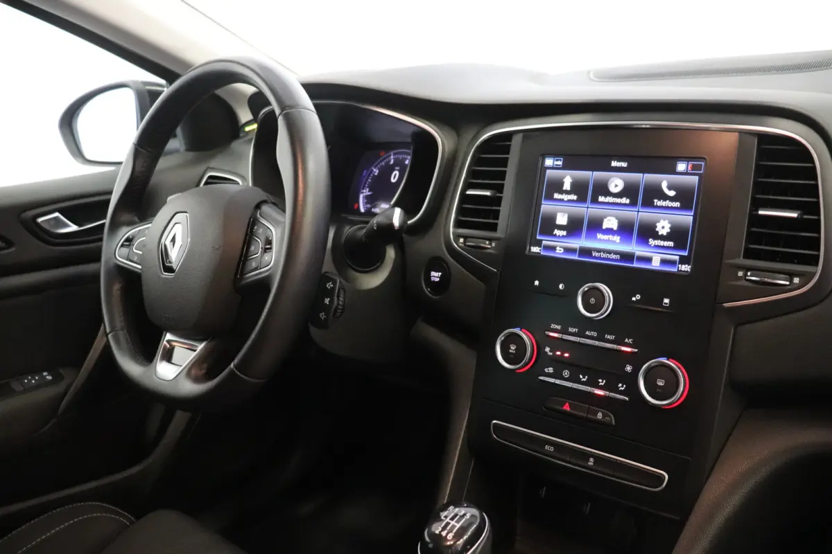 1.3 TCe Limited NL-Auto Airco | Navi | Cruise | Camera | LM velgen | €9.900,-