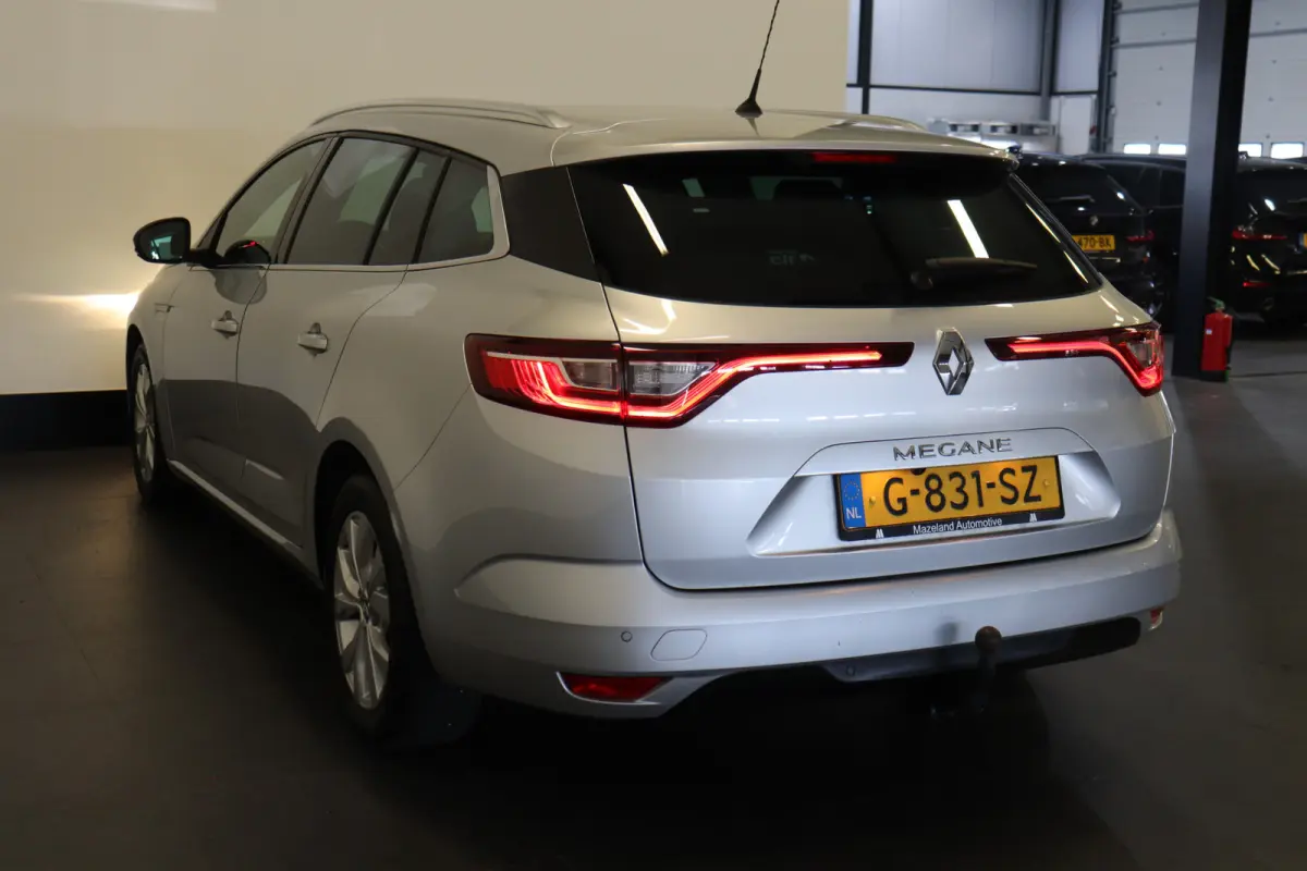 1.3 TCe Limited NL-Auto Airco | Navi | Cruise | Camera | LM velgen | €9.900,-