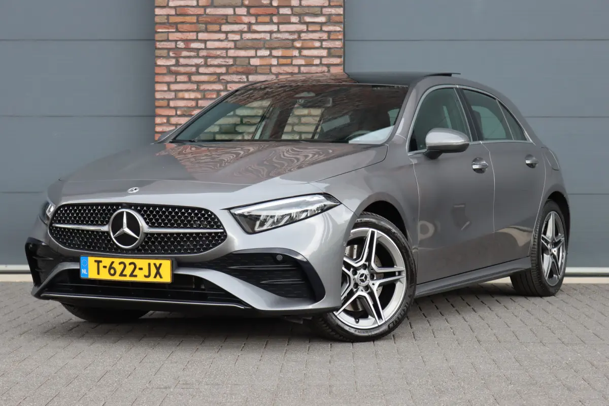 250 e AMG Line | Facelift | Panoramadak | Sfeerverlichting | Camera | Zitcomfortpakket | Keyless Go | Stoelverwarming | Widescreen |