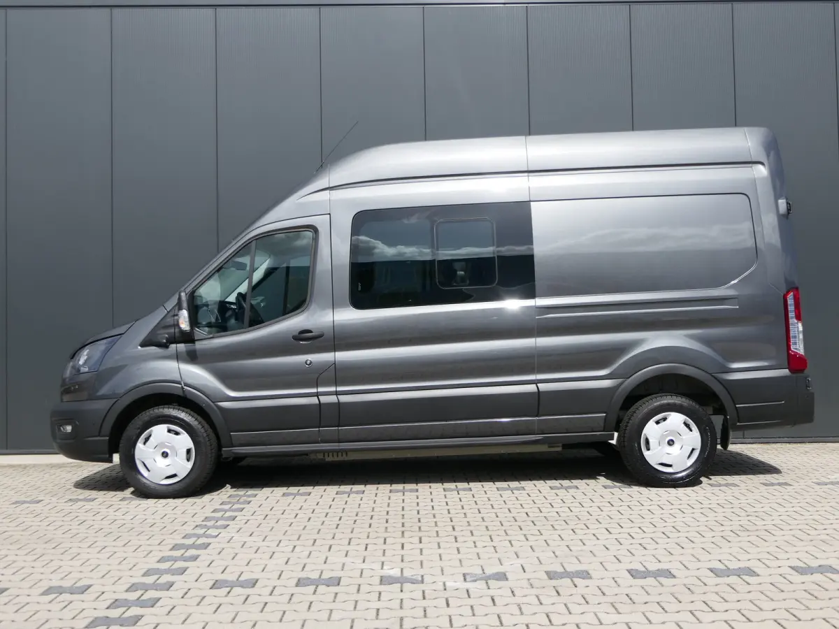 E-Transit L3H3 89kwh | Adaptive Cruise | BLIS | 5-Persoons | Navigatie | Stoelverwarming | 360 Camera | Elek. Stoel