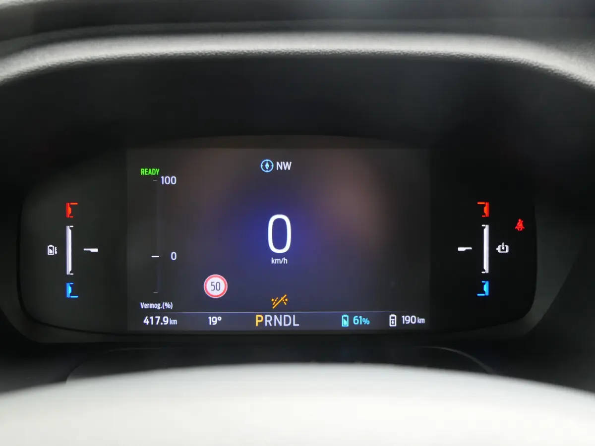 E-Transit L3H3 89kwh | Adaptive Cruise | BLIS | 5-Persoons | Navigatie | Stoelverwarming | 360 Camera | Elek. Stoel