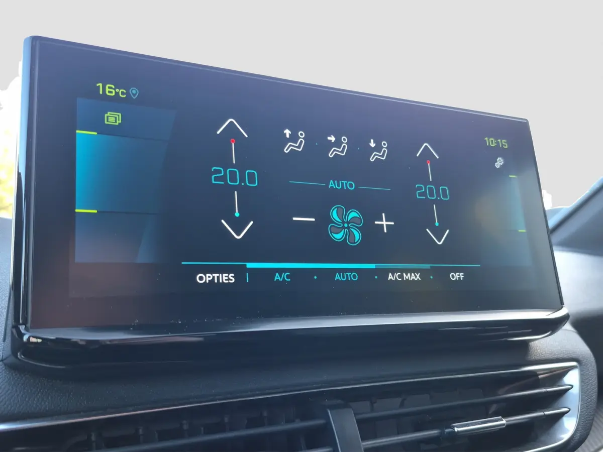 1.6 HYbrid 225 Allure Camera | LED | Full map navigatie | Carplay/android auto |