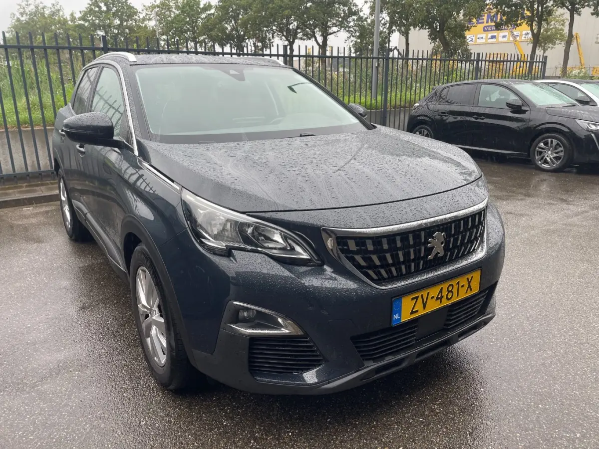 1.2 PureTech Active | Navigatie | Apple carplay | Trekhaak | Bluetooth | NL auto | 53.000km | Cruise control |