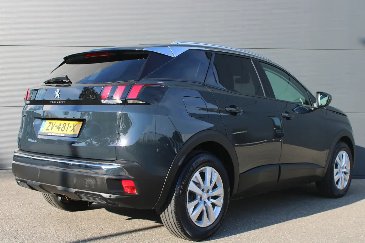 1.2 PureTech Active | Navigatie | Apple carplay | Trekhaak | Bluetooth | NL auto | 53.000km | Cruise control |