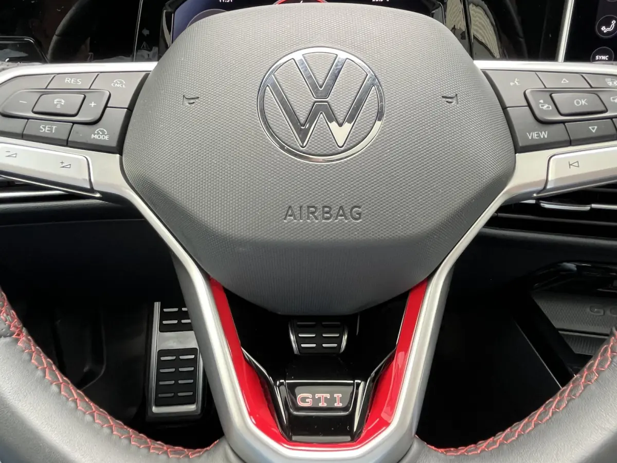 2.0 TSI GTI Clubsport | Pano.Dak/Head-Up/Winter-Pakket/Akrapovič Uitlaatsysteem/Apple CarPlay-Android Auto