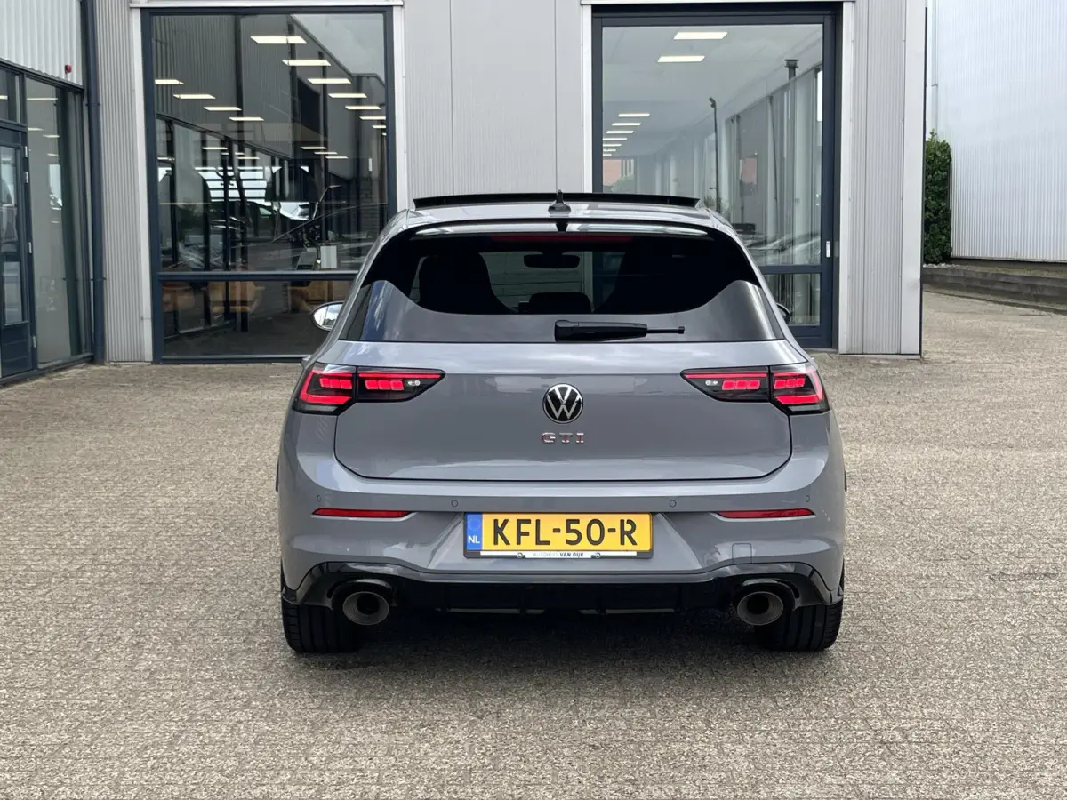 2.0 TSI GTI Clubsport | Pano.Dak/Head-Up/Winter-Pakket/Akrapovič Uitlaatsysteem/Apple CarPlay-Android Auto