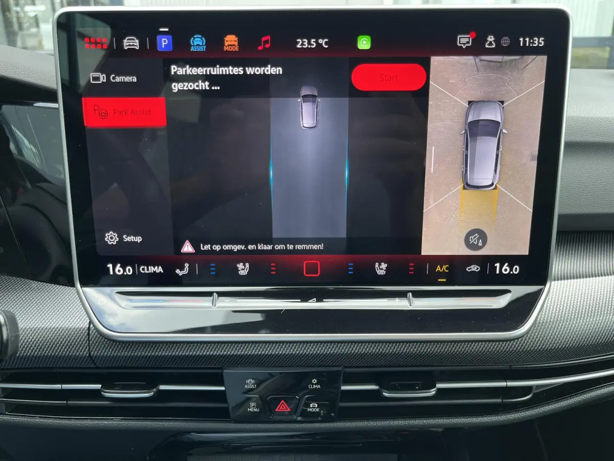 2.0 TSI GTI Clubsport | Pano.Dak/Head-Up/Winter-Pakket/Akrapovič Uitlaatsysteem/Apple CarPlay-Android Auto