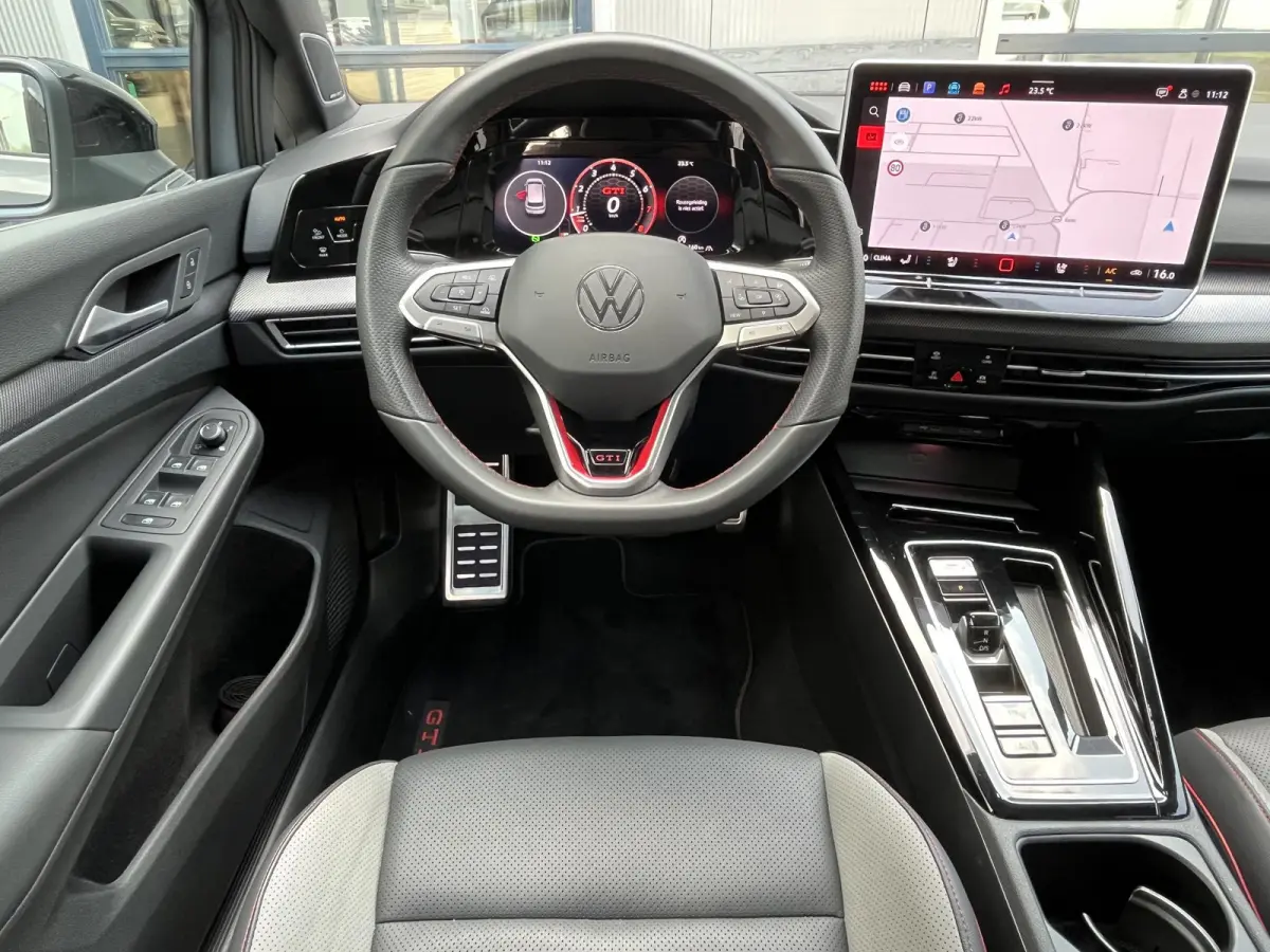 2.0 TSI GTI Clubsport | Pano.Dak/Head-Up/Winter-Pakket/Akrapovič Uitlaatsysteem/Apple CarPlay-Android Auto
