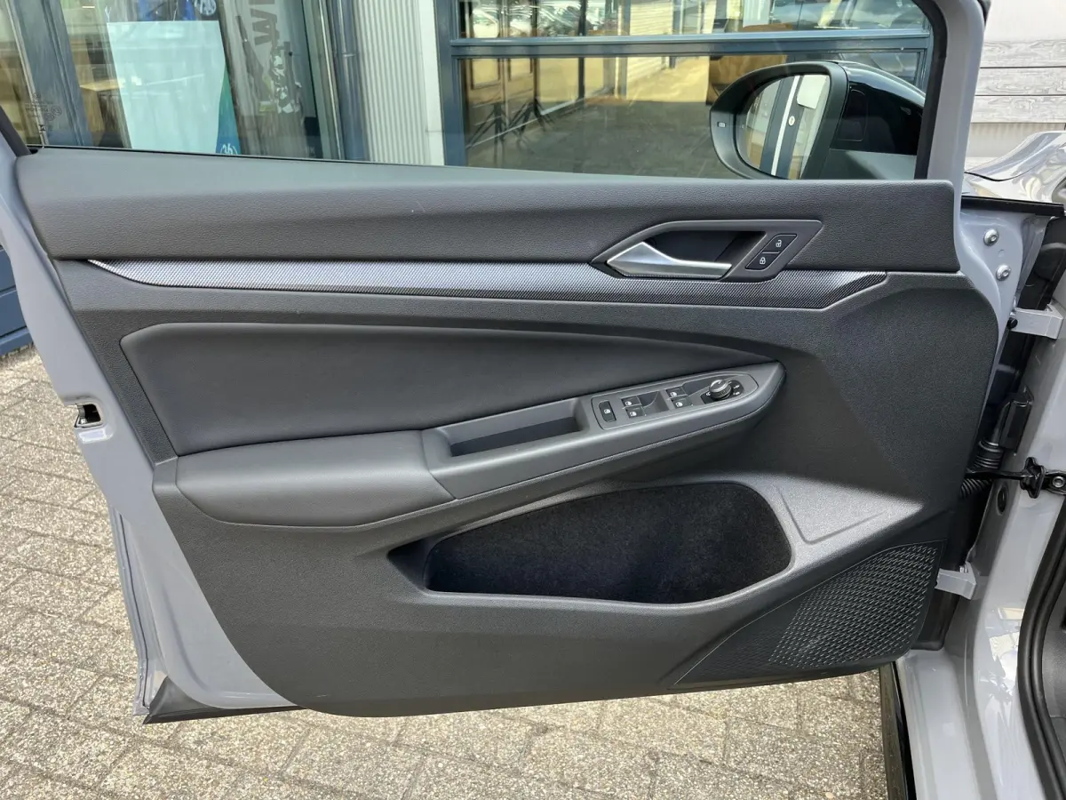 2.0 TSI GTI Clubsport | Pano.Dak/Head-Up/Winter-Pakket/Akrapovič Uitlaatsysteem/Apple CarPlay-Android Auto