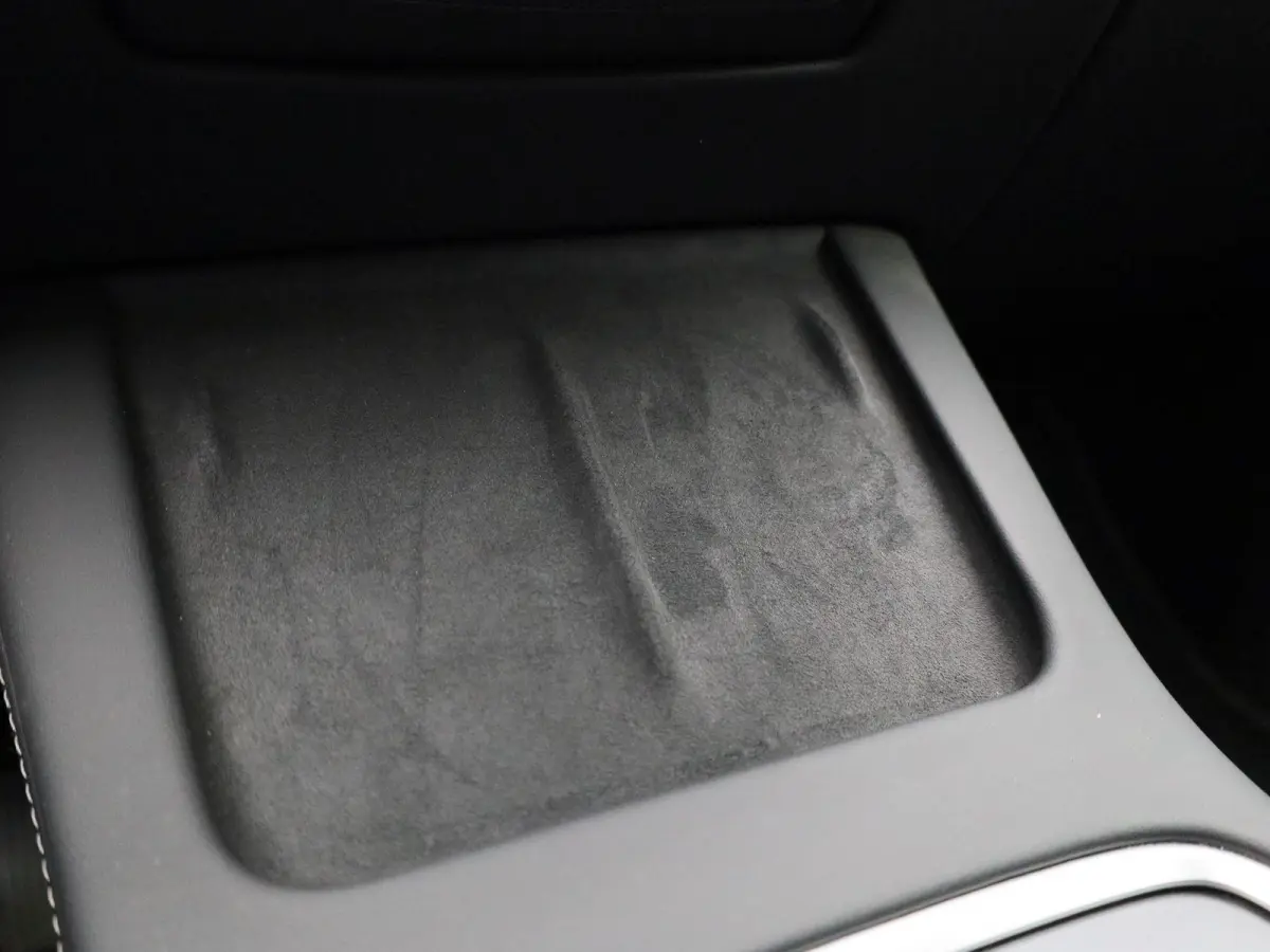 Dual Motor AWD | ACHTERUITRIJCAMERA | ELEKTRISCHE KOFFERKLEP | LEDEREN BEKLEDING | STOELVERWARMING | STUURVERWARNING |