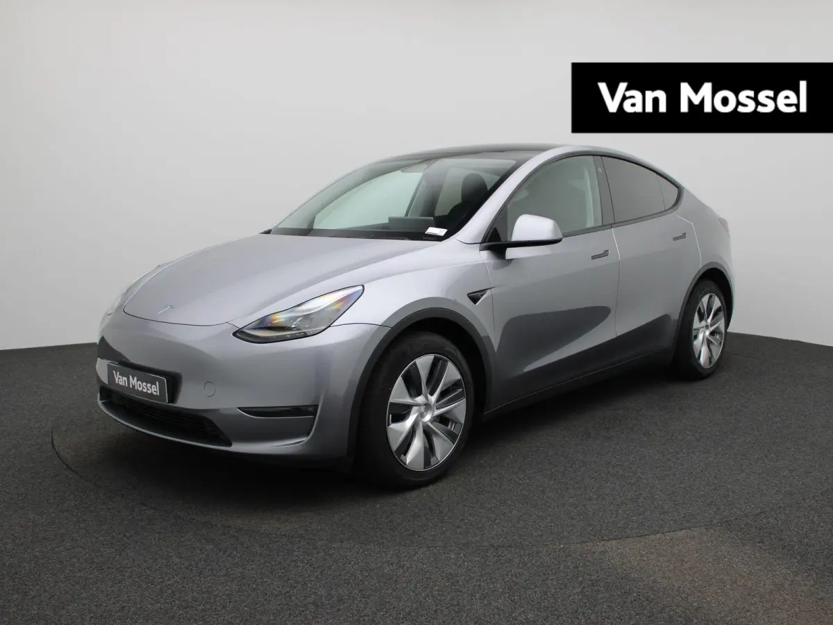 Dual Motor AWD | ACHTERUITRIJCAMERA | ELEKTRISCHE KOFFERKLEP | LEDEREN BEKLEDING | STOELVERWARMING | STUURVERWARNING |