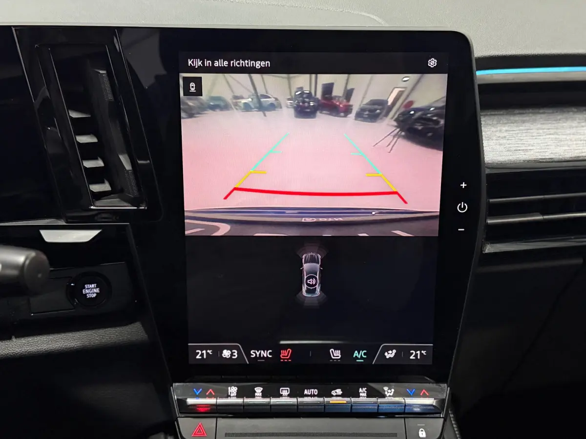 E-Tech Full Hybrid 200pk |Navi | Apple CarPlay | Camera | Stoelverwarming | Cruise Control | Parkeersensoren