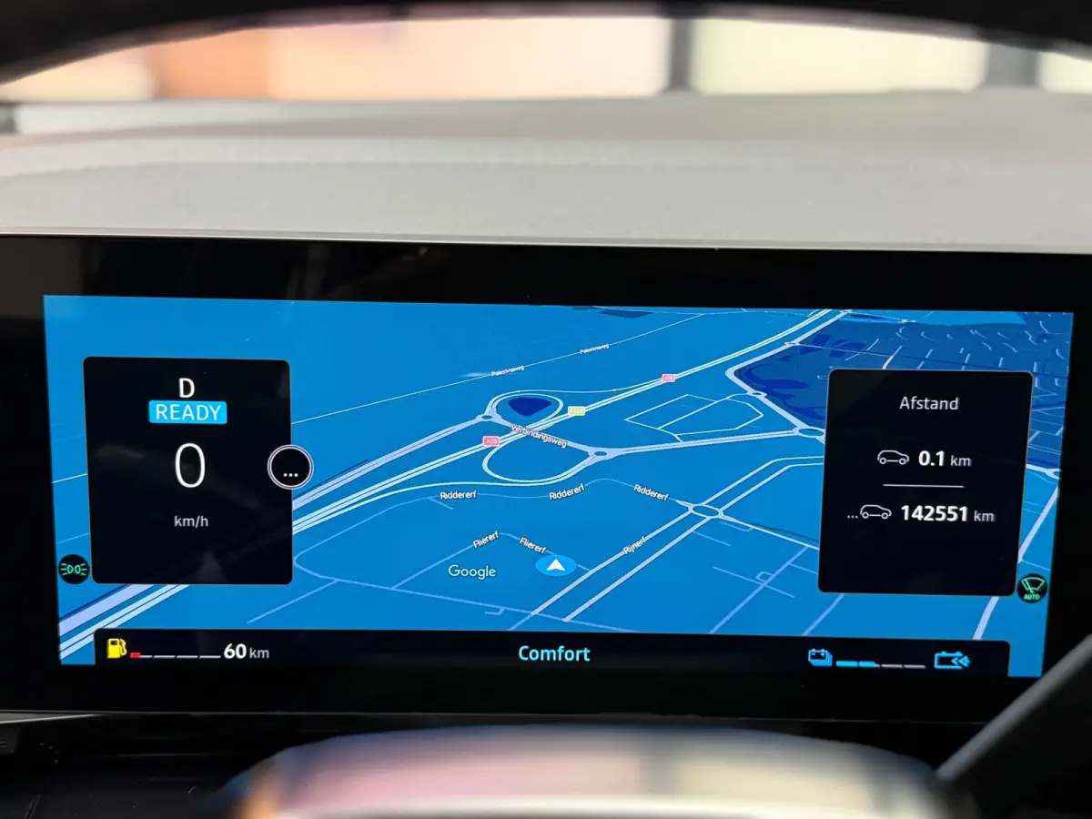 E-Tech Full Hybrid 200pk |Navi | Apple CarPlay | Camera | Stoelverwarming | Cruise Control | Parkeersensoren