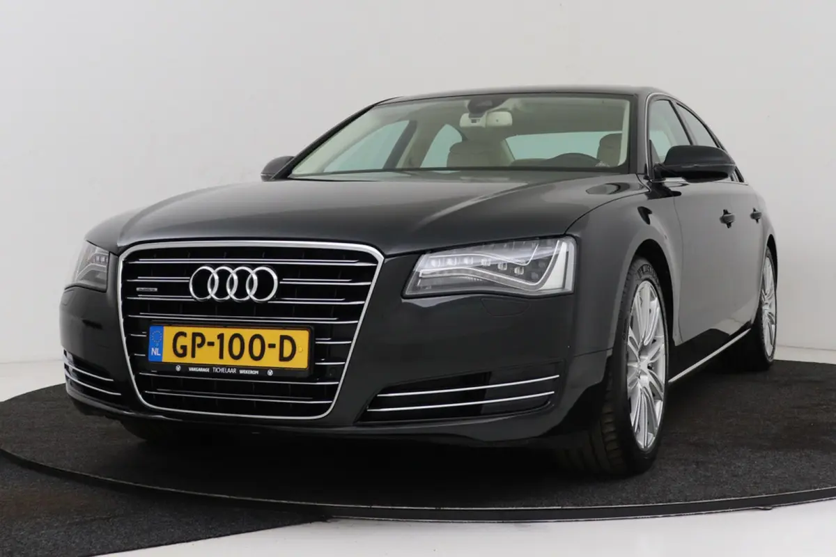 4.2 TDI quattro Pro Line+ | Luchtvering | 68.000 KM!! | Nette Auto! | V8 | Climate Control | Navigatie |