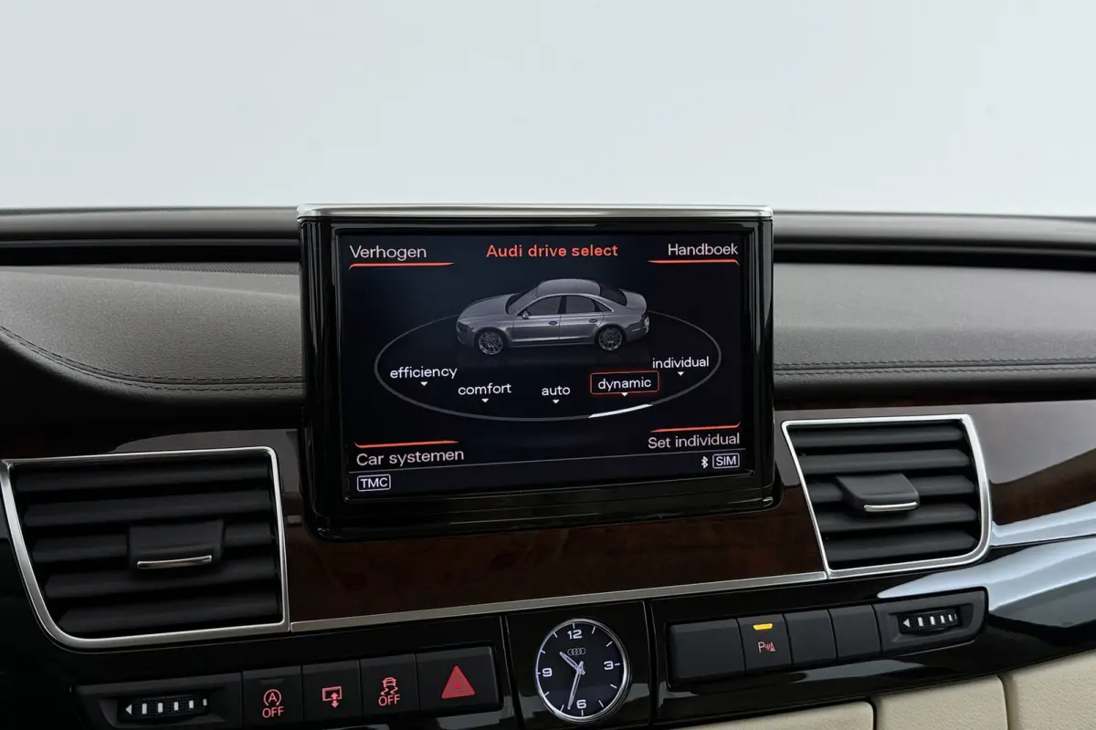 4.2 TDI quattro Pro Line+ | Luchtvering | 68.000 KM!! | Nette Auto! | V8 | Climate Control | Navigatie |