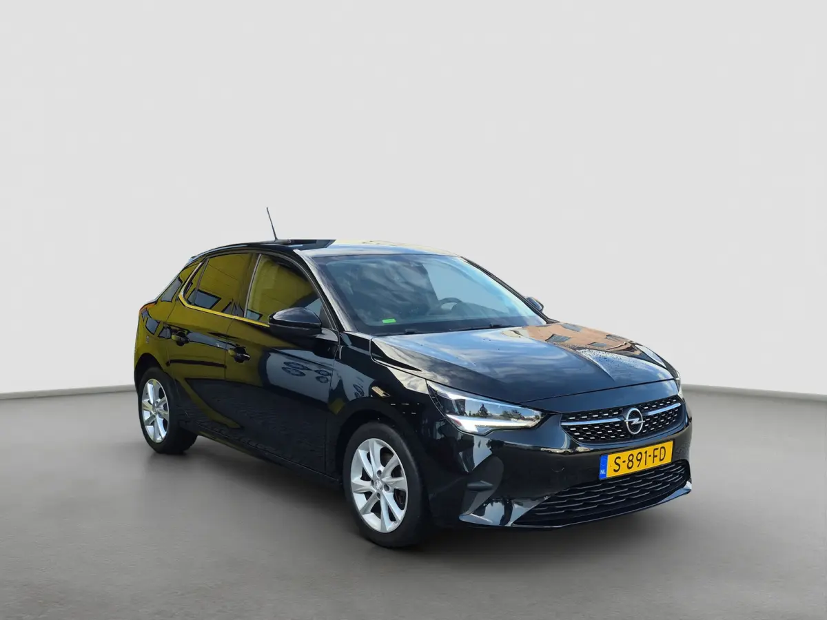 1.2 Elegance Camera | LED | Parkeersensoren | Climate control | Full map navigatie | Carplay/android auto |