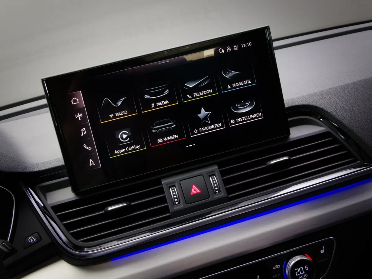 55 TFSI e S-Line Edition Competition (PANO, B&O, HEAD-UP, SFEERVERLICHTING, APLE CARPLAY/ANDROID AUTO, STOELVERWARMING)