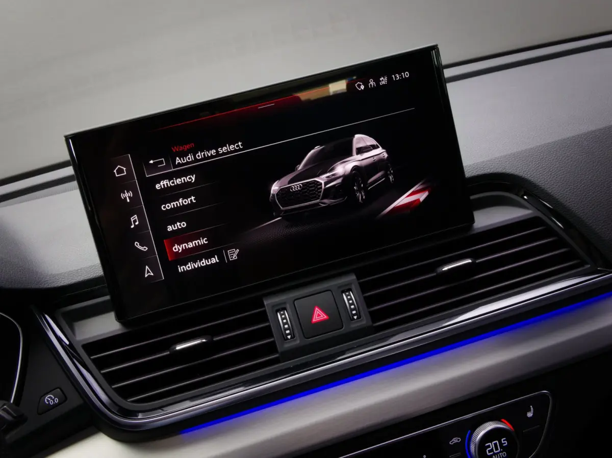 55 TFSI e S-Line Edition Competition (PANO, B&O, HEAD-UP, SFEERVERLICHTING, APLE CARPLAY/ANDROID AUTO, STOELVERWARMING)