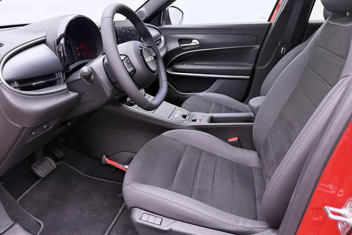Sport 54 kWh stoelmassage el. verwarmbare stoelen luxe interieur