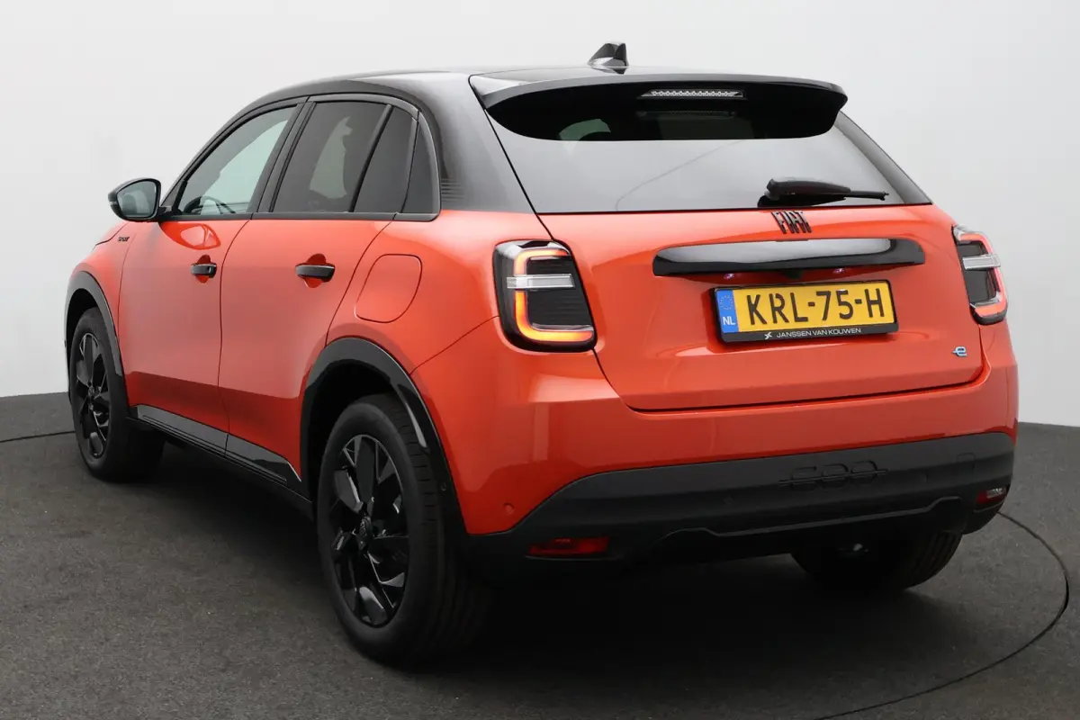 Sport 54 kWh stoelmassage el. verwarmbare stoelen luxe interieur