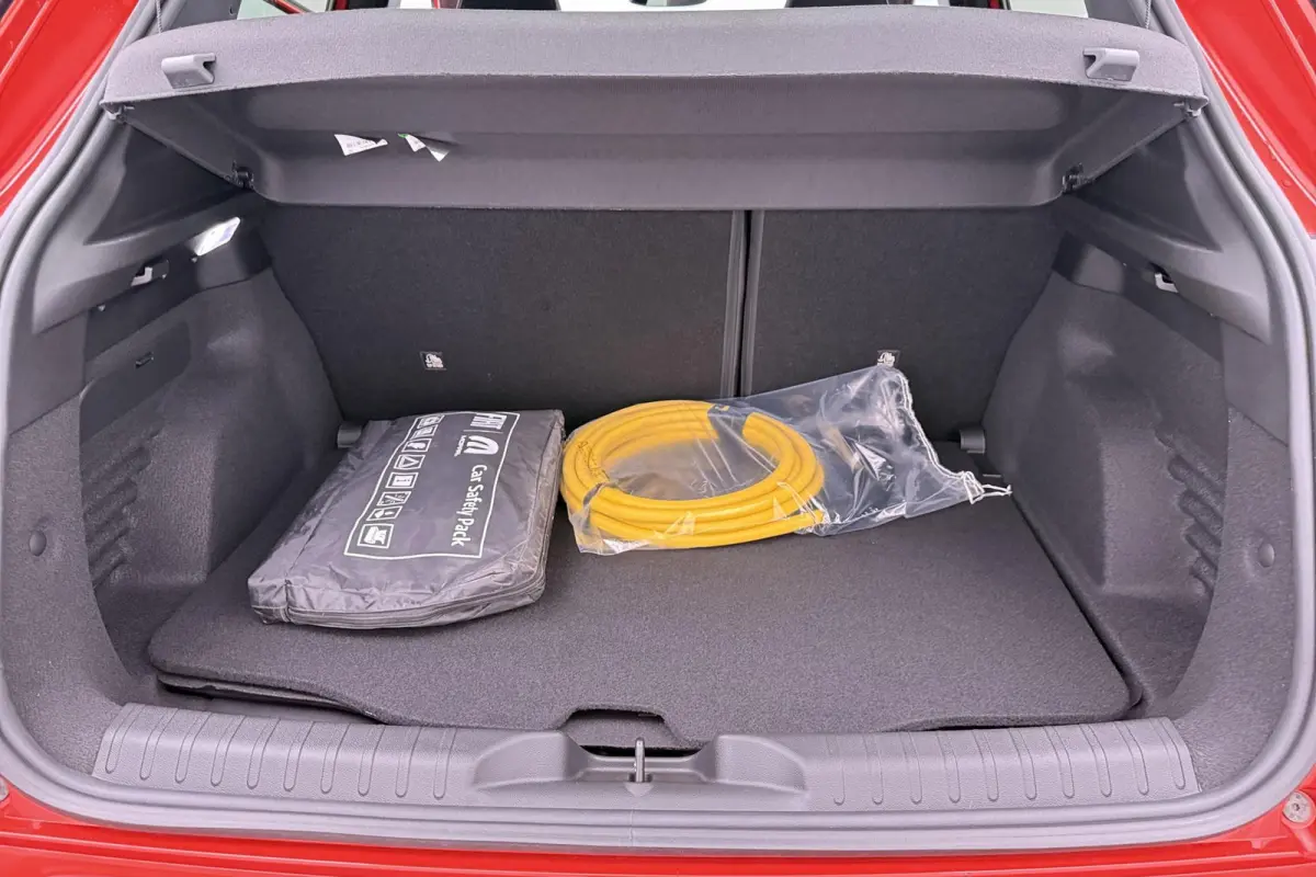Sport 54 kWh stoelmassage el. verwarmbare stoelen luxe interieur
