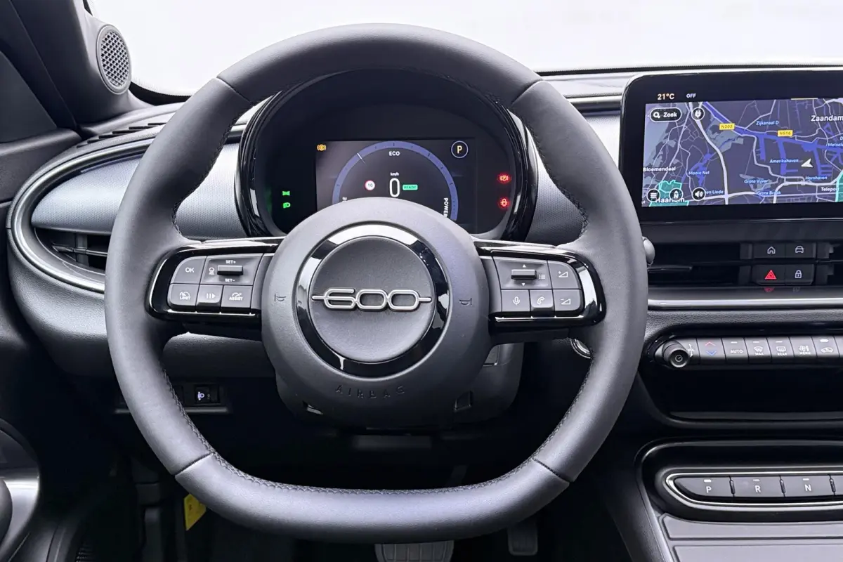 Sport 54 kWh stoelmassage el. verwarmbare stoelen luxe interieur