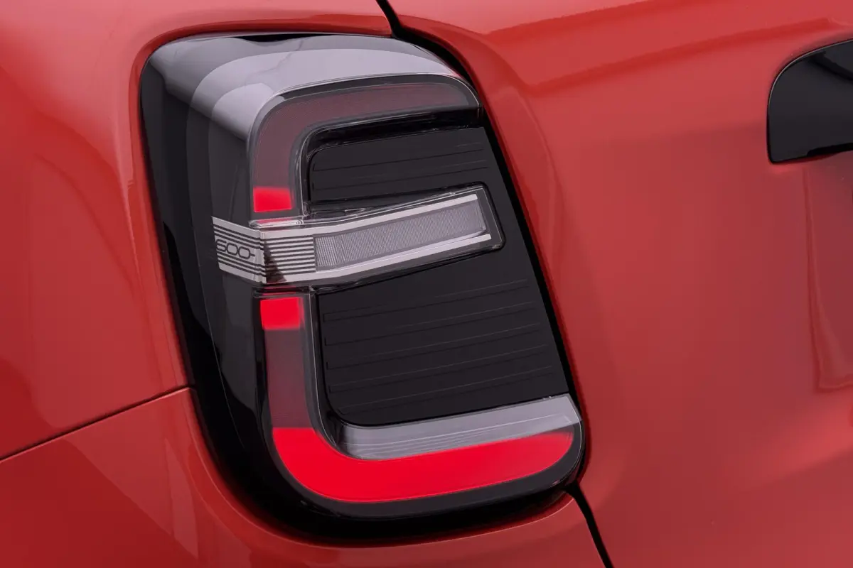 Sport 54 kWh stoelmassage el. verwarmbare stoelen luxe interieur