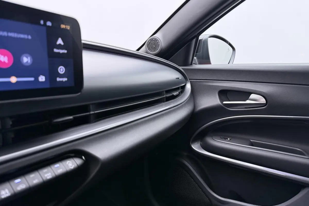 Sport 54 kWh stoelmassage el. verwarmbare stoelen luxe interieur
