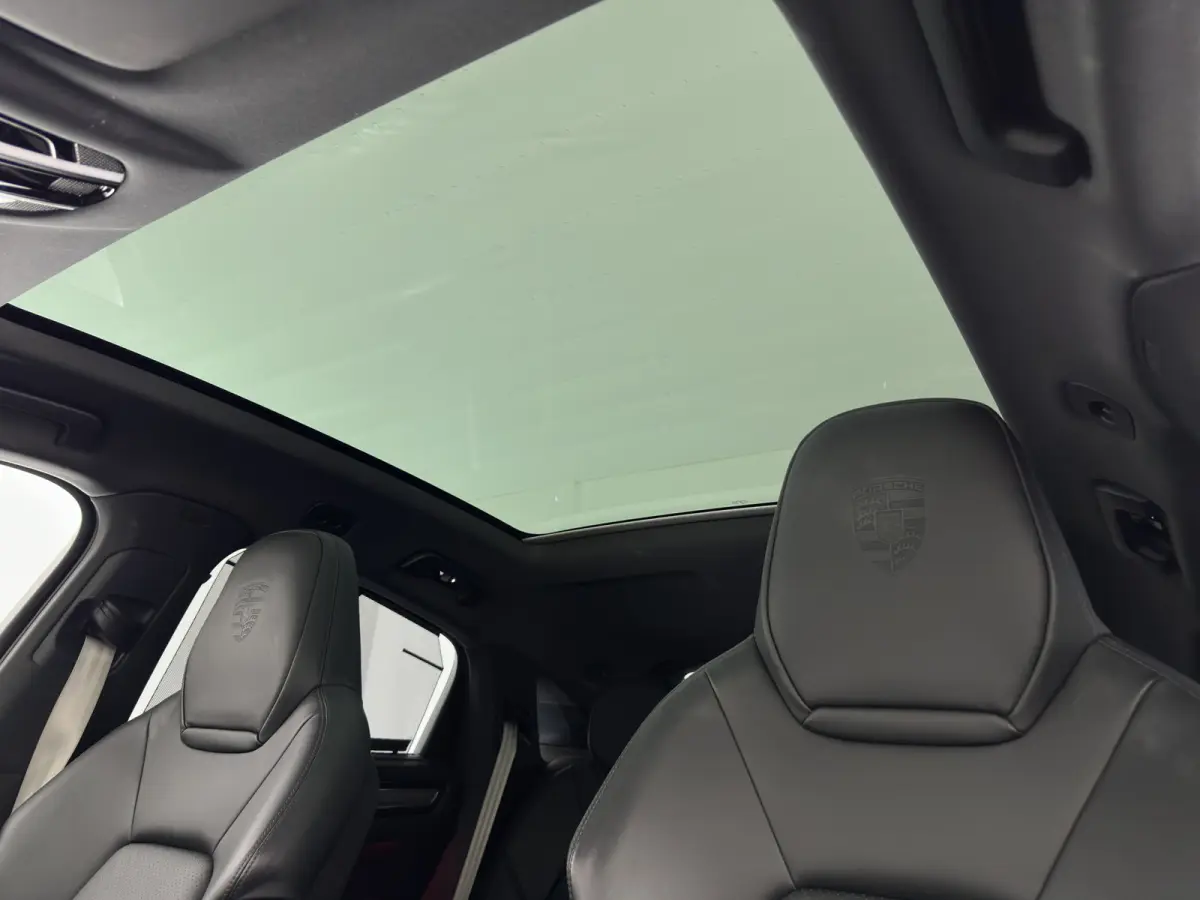 3.0 E-Hybrid Platinum Edition (Plug-In) {SoH-100%} Aut. *PANO | LEATHER | FULL-LED | BOSE-SURROUND | MEMORY-PACK | TOPVIEW | SPORTSEATS | DAB | NAVI-FULLAMP | PRIVACY-GLASS | SHIFTPADDLES | 