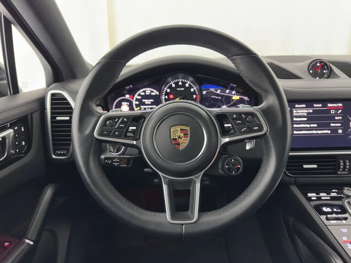 3.0 E-Hybrid Platinum Edition (Plug-In) {SoH-100%} Aut. *PANO | LEATHER | FULL-LED | BOSE-SURROUND | MEMORY-PACK | TOPVIEW | SPORTSEATS | DAB | NAVI-FULLAMP | PRIVACY-GLASS | SHIFTPADDLES | 