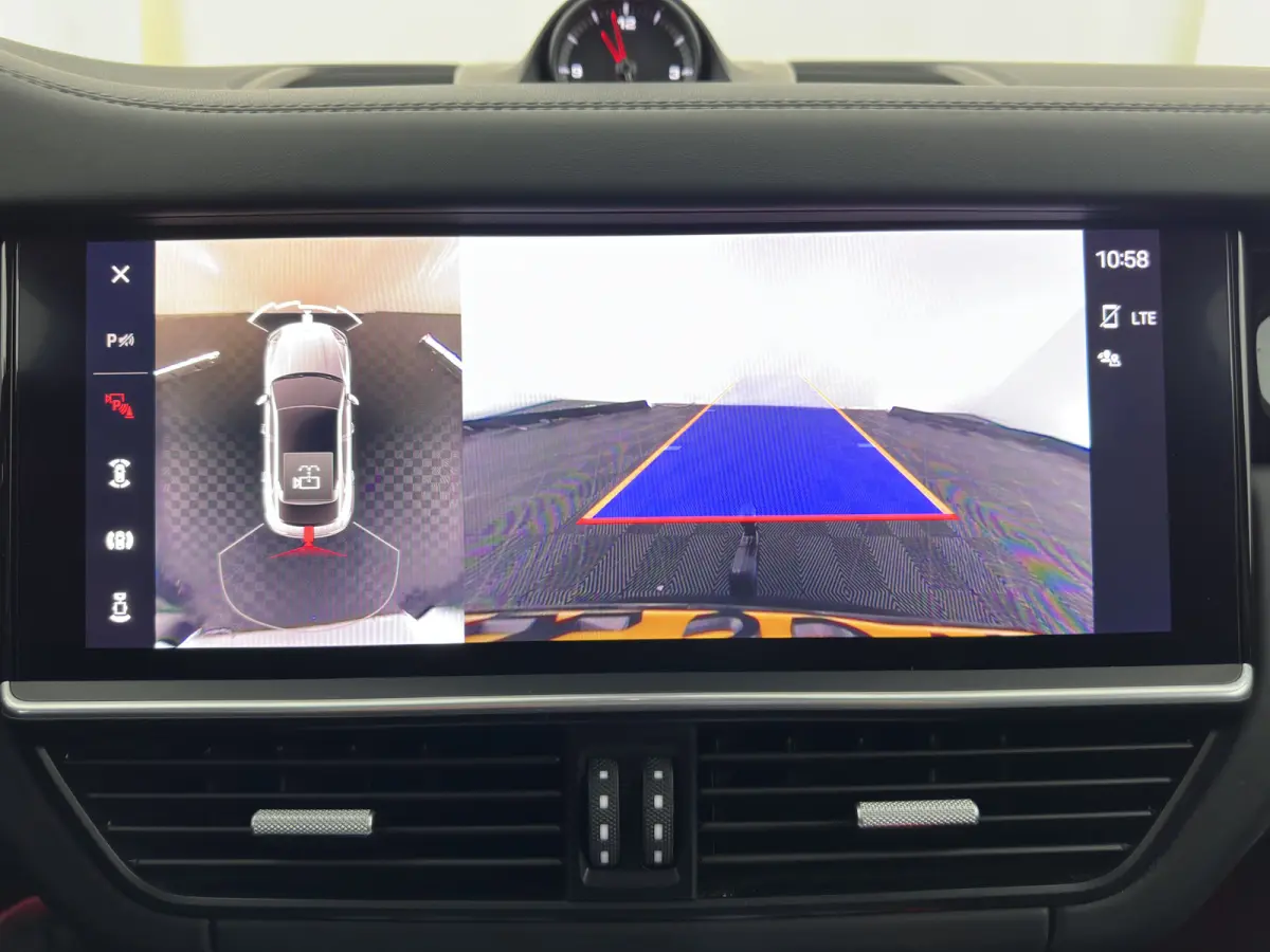 3.0 E-Hybrid Platinum Edition (Plug-In) {SoH-100%} Aut. *PANO | LEATHER | FULL-LED | BOSE-SURROUND | MEMORY-PACK | TOPVIEW | SPORTSEATS | DAB | NAVI-FULLAMP | PRIVACY-GLASS | SHIFTPADDLES | 