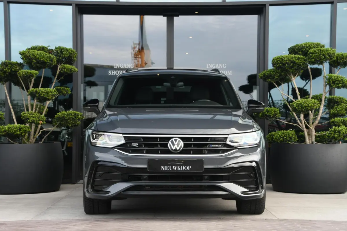 1.4 TSI eHybrid R-Line Business+ | PANO | CARPLAY