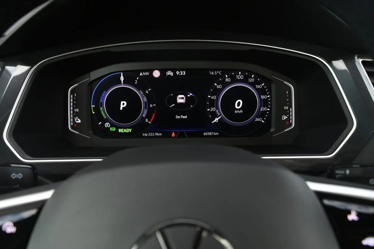 1.4 TSI eHybrid R-Line Business+ | PANO | CARPLAY