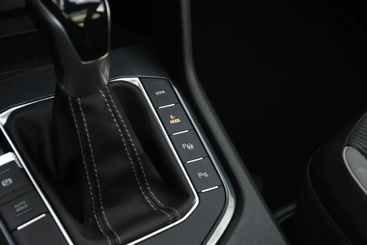 1.4 TSI eHybrid R-Line Business+ | PANO | CARPLAY