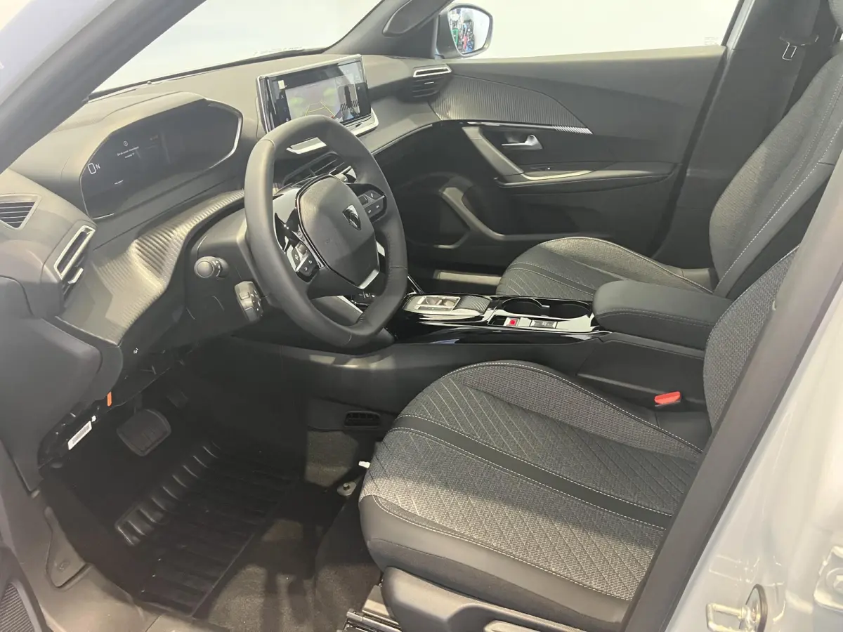 1.2 Hybrid Allure l Automaat l Apple carplay & Android auto l Parkeersensoren l Camera